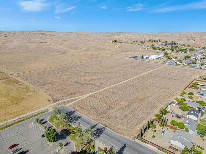 More Photos Of 613 1st ave, Avenal Land For Sale