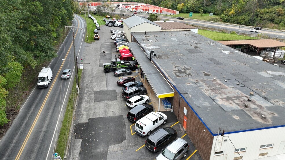More Photos Of 2300 Wood Ave, Easton General Retail For Sale