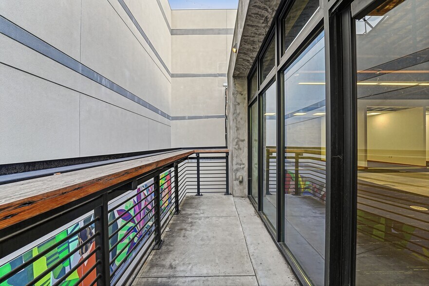 More Photos Of 387 S 1st St, San Jose Loft Creative Space For Lease