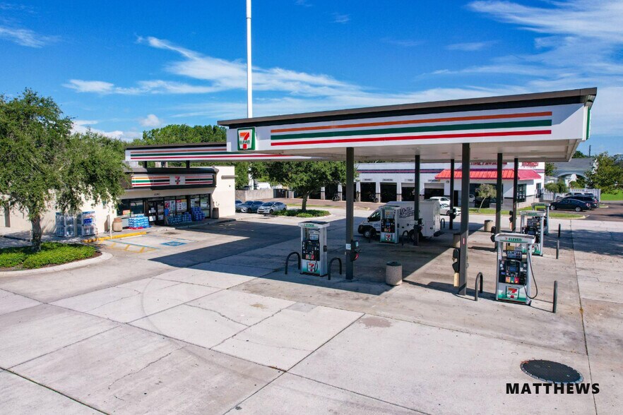 Primary Photo Of 1290 E Lake Rd S, Tarpon Springs Convenience Store For Sale