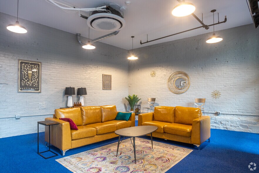 More Photos Of 160 Myrtle Ave, Albany Apartments For Sale