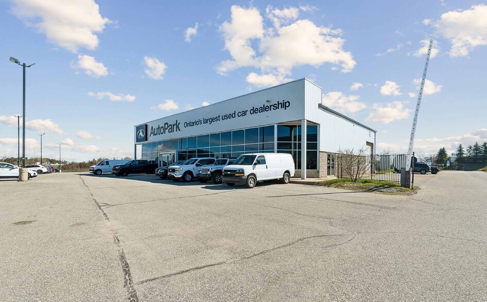 More Photos Of 2496 Doral Dr, Innisfil Auto Dealership For Sale