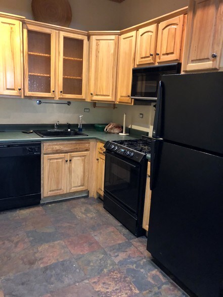 More Photos Of 1280 Kalamath St, Denver Office For Lease