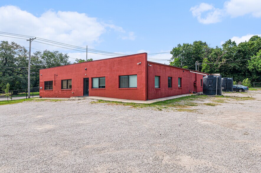 More Photos Of , Kansas City Unknown For Sale