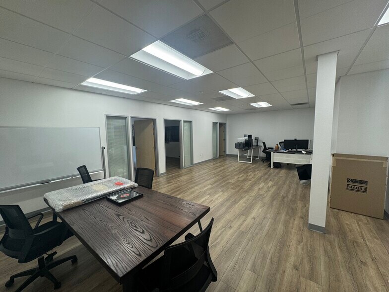 More Photos Of 10537 Santa Monica Blvd, Los Angeles Medical For Sale