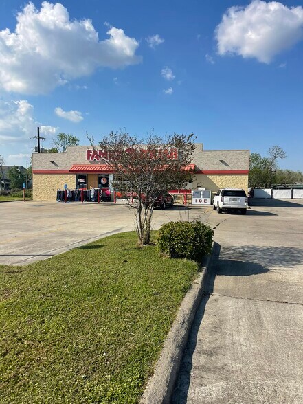 More Photos Of 7535 Highway 182 E, Morgan City Freestanding For Lease