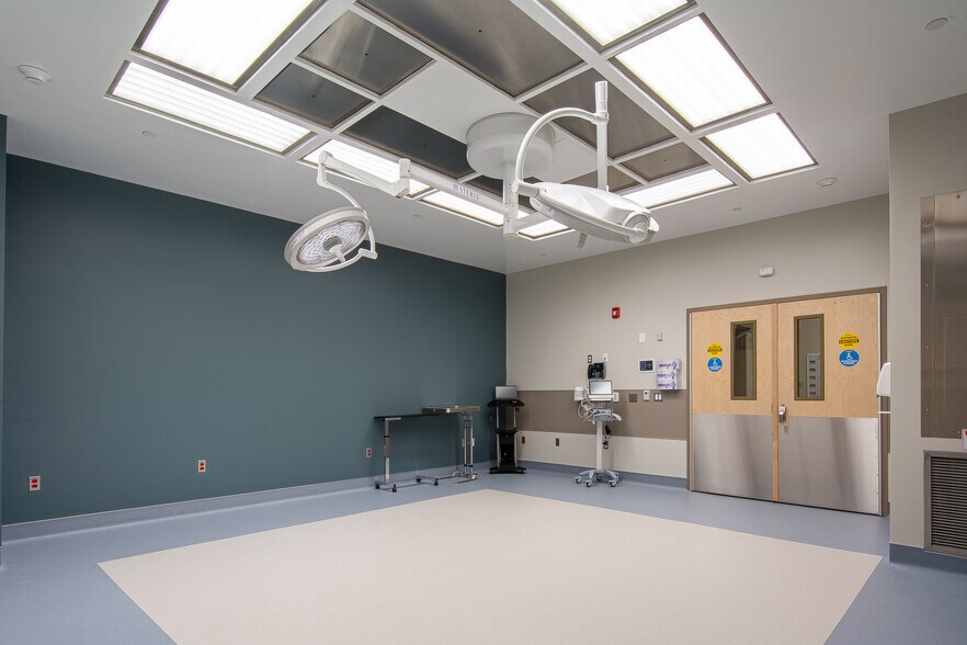 More Photos Of 1386 Lead Hill Blvd, Roseville Medical For Lease