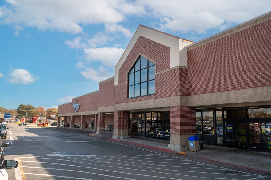 More Photos Of 241 Highway 31 SW, Hartselle Unknown For Lease