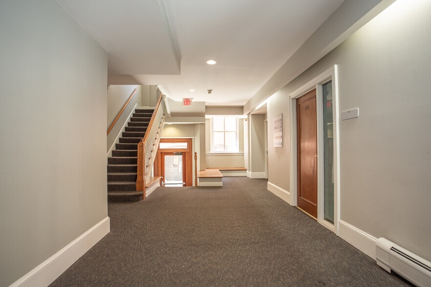More Photos Of 5 Dover St, New Bedford Office Residential For Sale