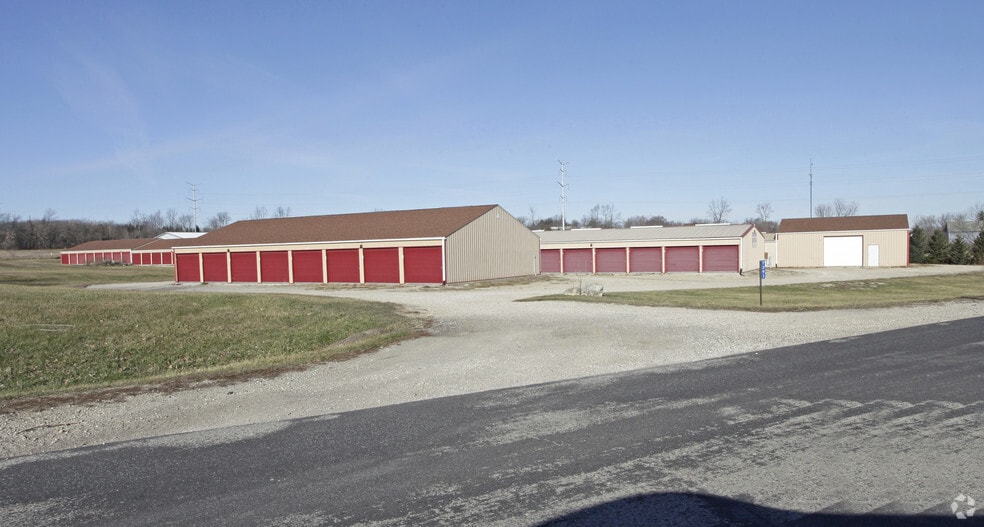 Primary Photo Of 7345 Friendly Dr, Kewaskum Self Storage For Sale