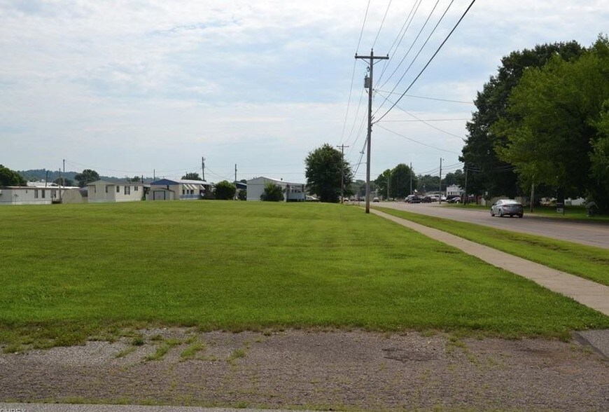 Primary Photo Of 2714 Washington Blvd, Belpre Land For Sale