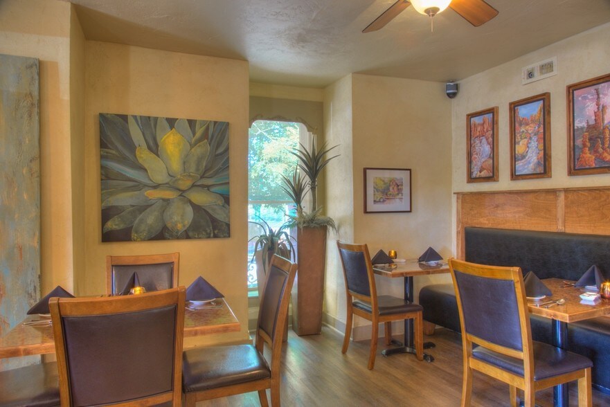 More Photos Of 218 N 100 W, Moab Restaurant For Sale