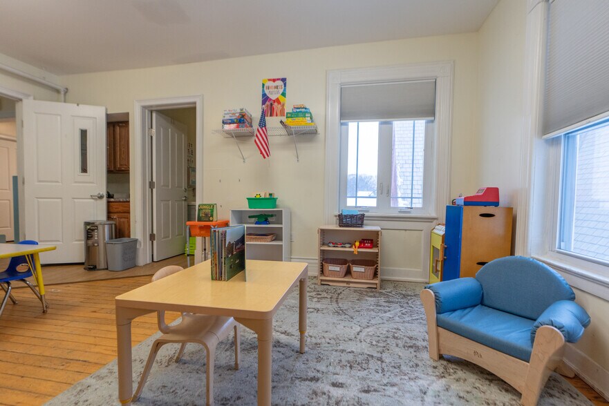 More Photos Of 12 Church Ave, Ballston Spa Daycare Center For Lease