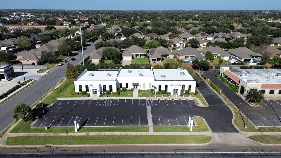 Primary Photo Of 3220 Buddy Owens Ave, McAllen Medical For Lease
