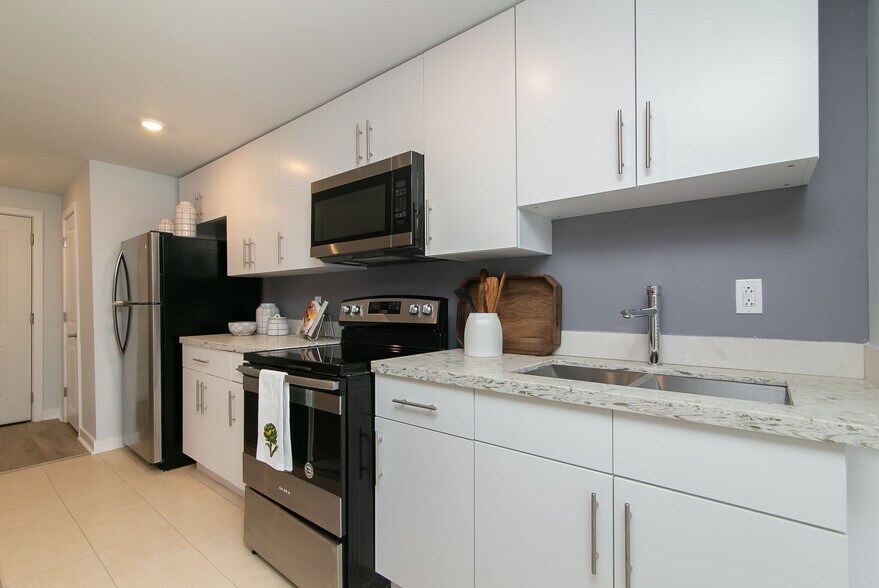 More Photos Of 1700 W Tioga St, Philadelphia Apartments For Sale