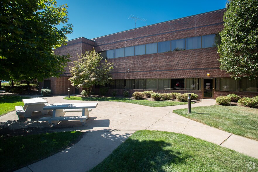 More Photos Of 600 Baltimore Dr, Wilkes Barre Office For Lease