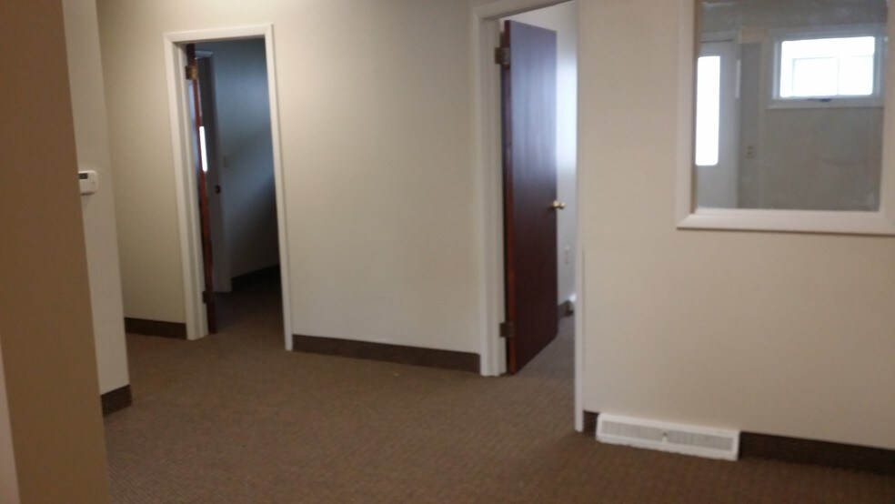 More Photos Of 2 Easterly Ave, Auburn Medical For Lease