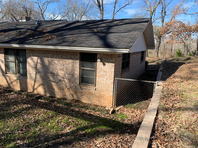 More Photos Of Interstate 20, Lindale Land For Sale