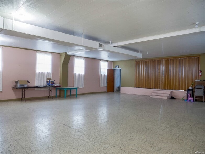 More Photos Of 1300 Foster ave, Bridgeport Religious Facility For Sale