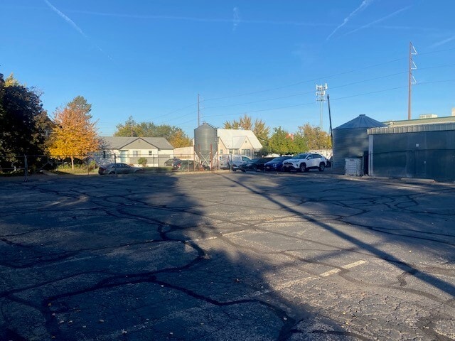 More Photos Of 3676 W Dorian St, Boise Office For Sale