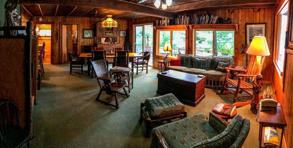 More Photos Of 8450 Vermilion Dr, Cook Hotel For Sale