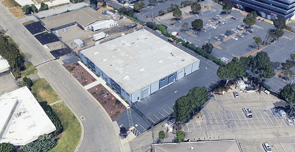 More Photos Of 404-420 Pendleton Way, Oakland Warehouse For Sale