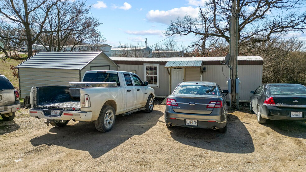 More Photos Of 210 Country Living Ln, Eldon Manufactured Housing Mobile Home Park For Sale