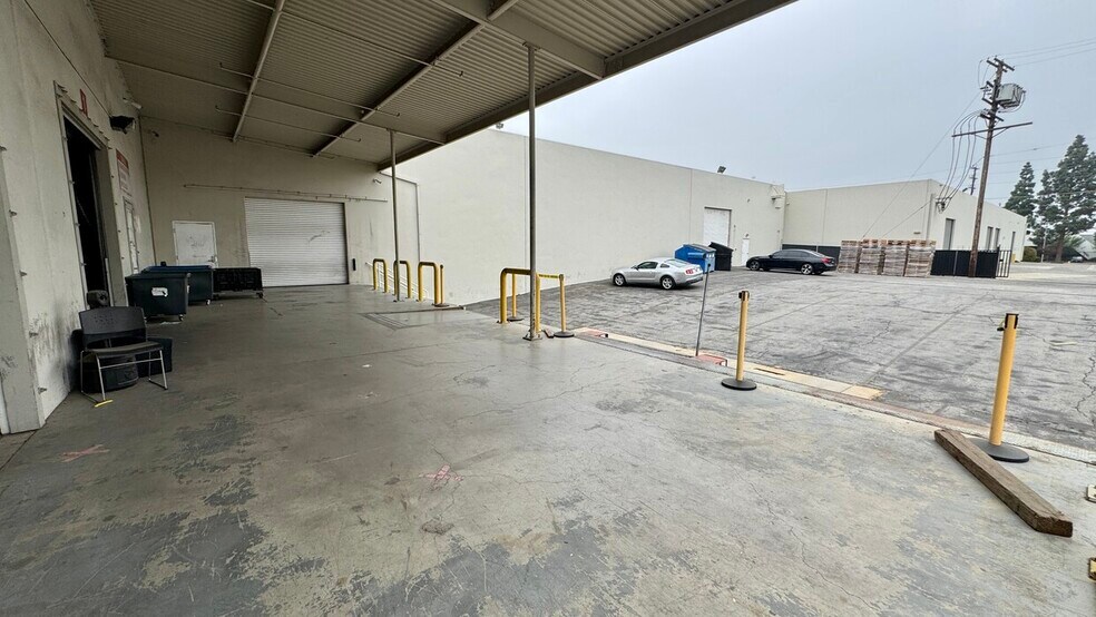 More Photos Of 9505-9541 Mason Ave, Chatsworth Manufacturing For Lease