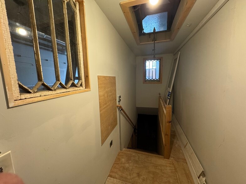 More Photos Of 414 Northampton St, Easton Restaurant For Sale