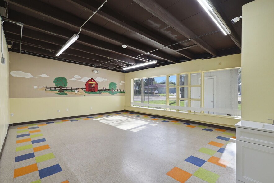 More Photos Of 346 N Volusia Ave, Orange City Office For Lease