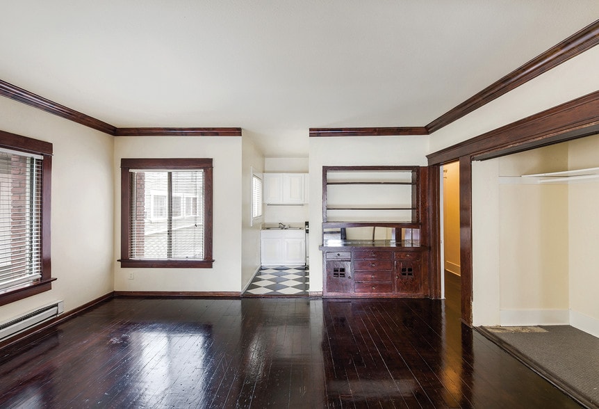 More Photos Of 330-332 Cedar Ave, Long Beach Apartments For Sale