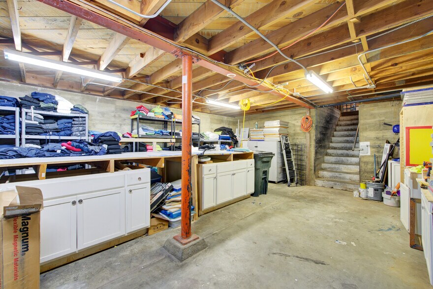 More Photos Of 830 Main St, Red Bluff Freestanding For Sale