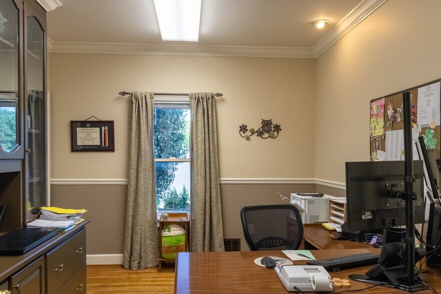 More Photos Of 1299 Battlecreek Rd, Jonesboro Medical For Sale