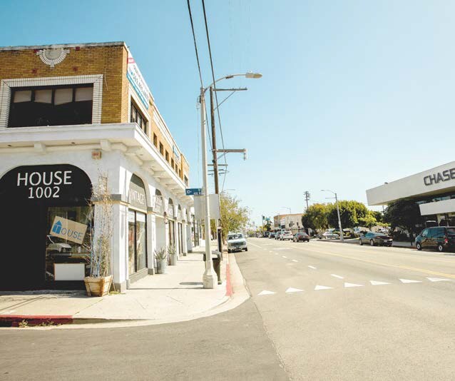 More Photos Of 1002-1008 S Pacific Ave, San Pedro Storefront Retail Office For Lease