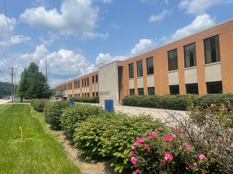 Primary Photo Of 1740 Golden Mile Hwy, Monroeville Research And Development For Lease