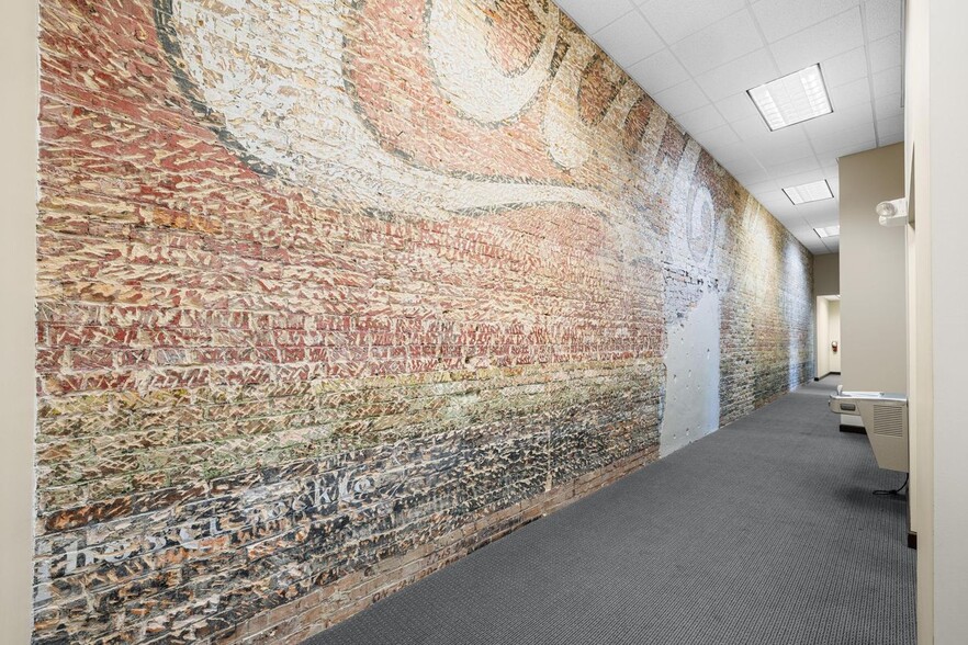 More Photos Of 119 N Palafox St, Pensacola Office For Lease