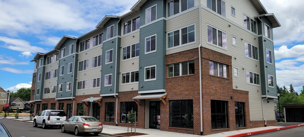 More Photos Of 1625 NE Market Dr, Fairview Apartments For Lease