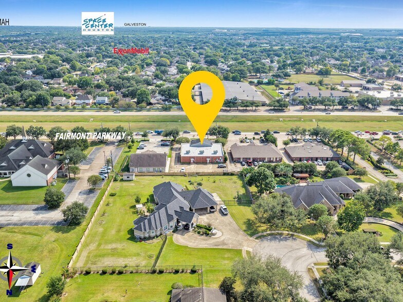 More Photos Of 6429 Fairmont Pky, Pasadena Office For Sale