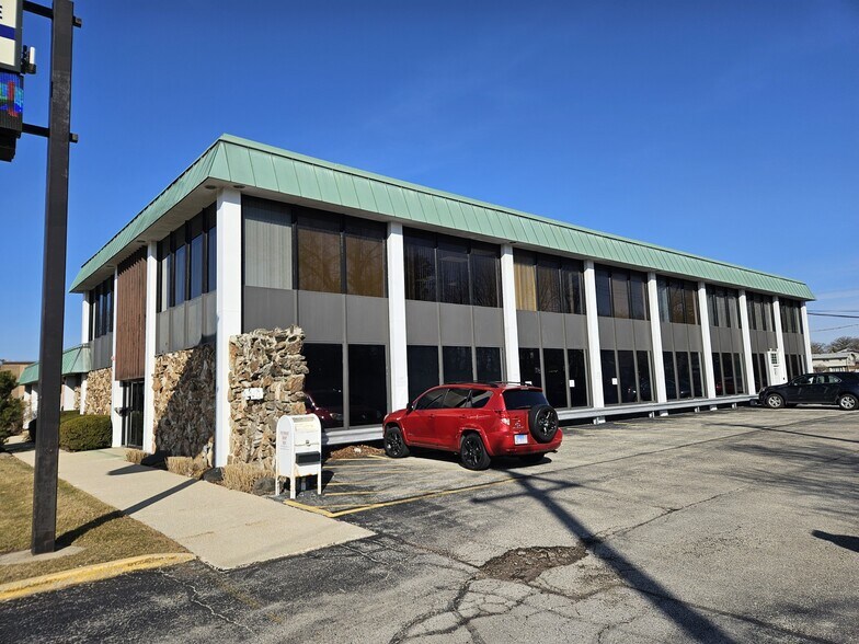 More Photos Of 4410-4414 Roosevelt Rd, Hillside Office For Lease