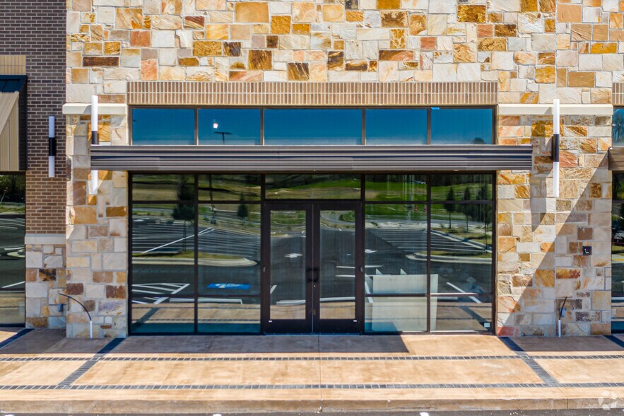 More Photos Of Chenal Pky, Little Rock Unknown For Lease