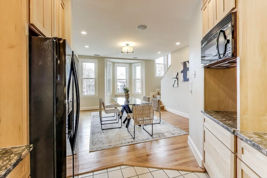 More Photos Of 1324 10th St NW, Washington Apartments For Sale