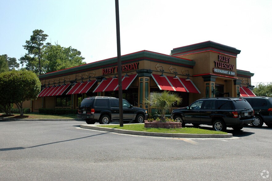 More Photos Of 1953 Savannah Hwy, Charleston Restaurant For Lease
