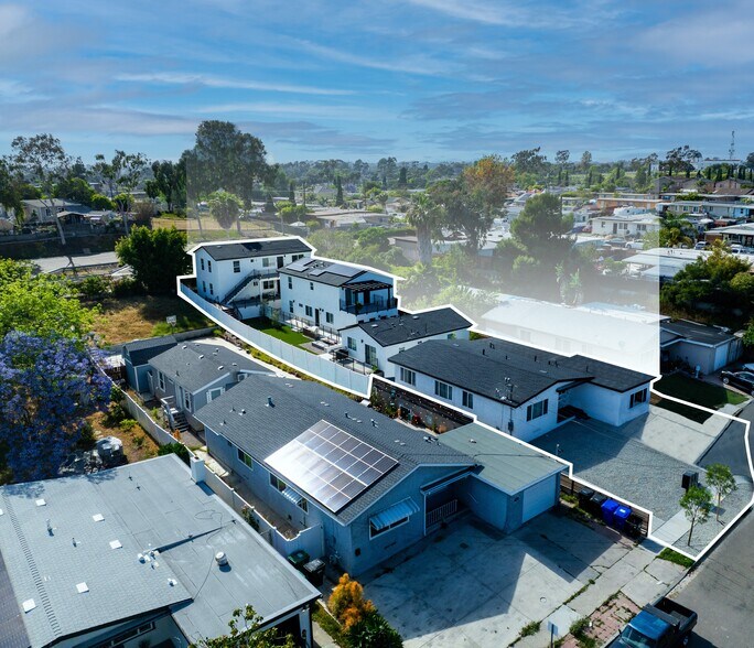 Primary Photo Of 740 Cotton St, San Diego Multifamily For Sale