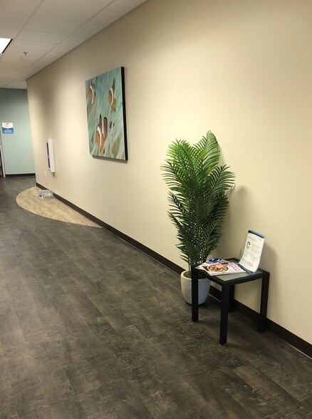 More Photos Of 800-840 Mercy Dr, Orlando Medical For Lease