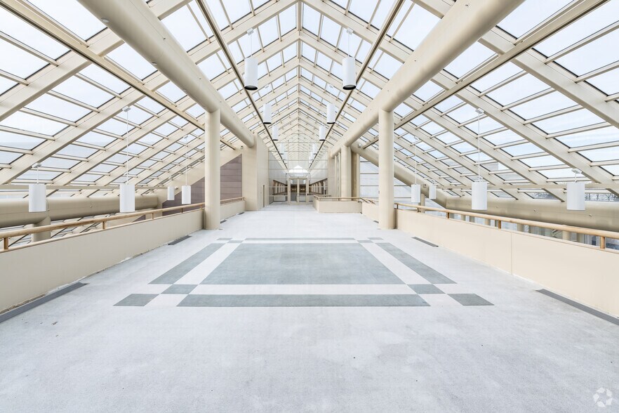 More Photos Of 6901 Portage Rd, Portage Office For Sale