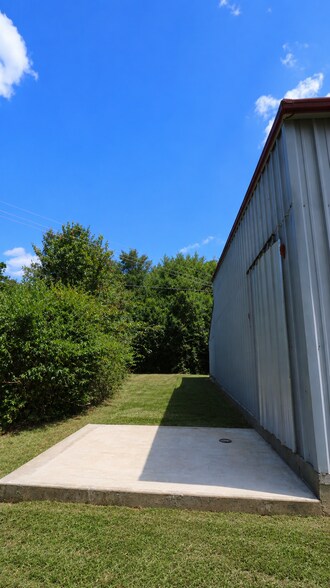 More Photos Of 7952 S US Highway 59, Nacogdoches Industrial For Sale