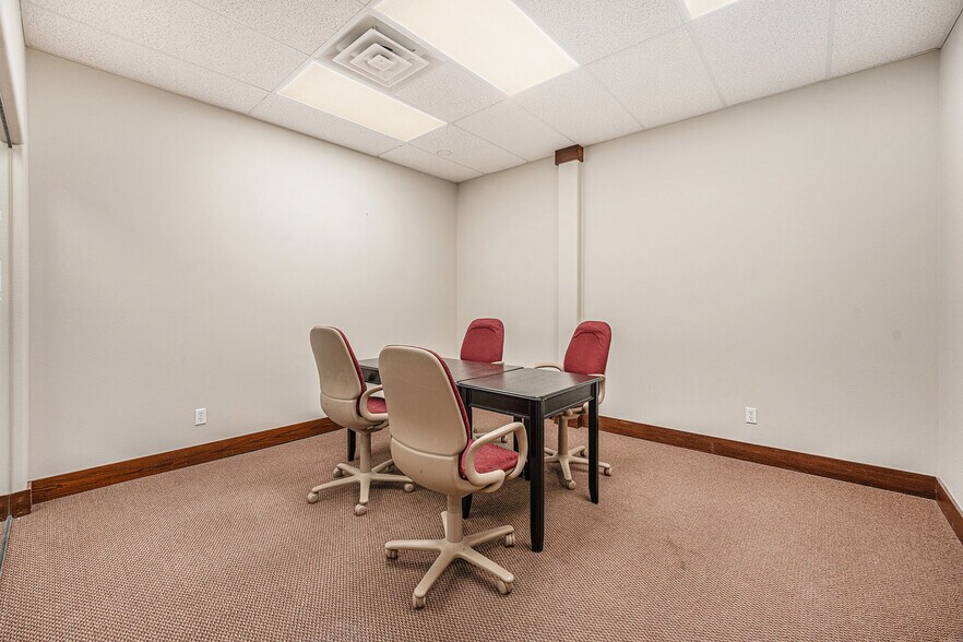 More Photos Of 6200 W 9th St, Greeley Medical For Sale