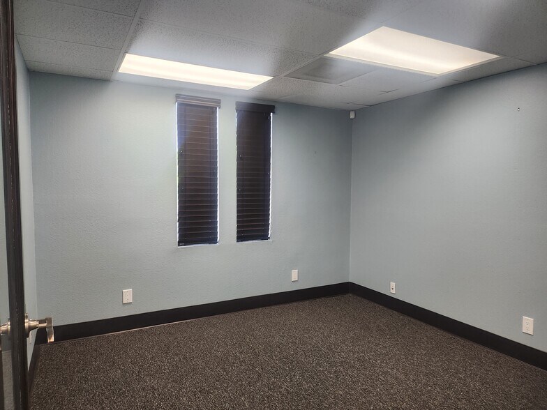 More Photos Of 12838 Central Ave, Chino Office Residential For Lease