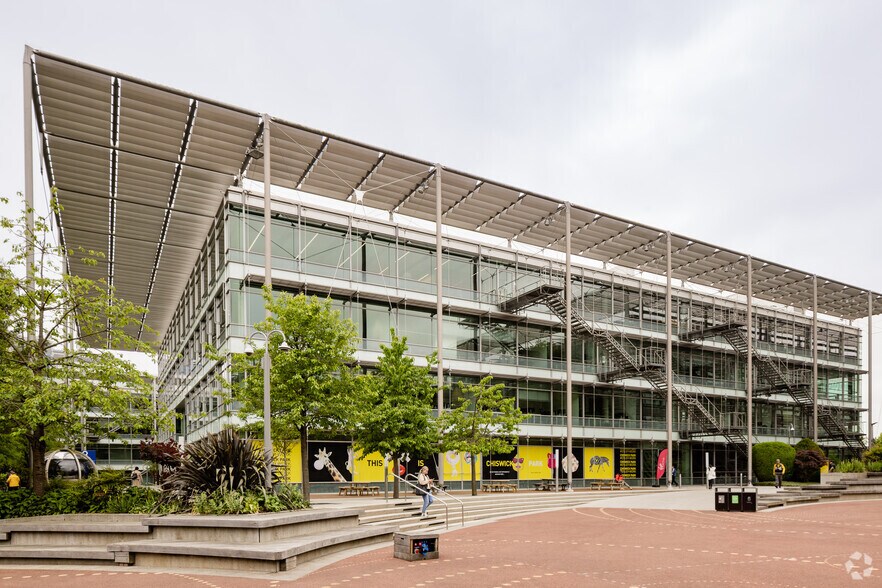 More Photos Of 566 Chiswick High Rd, London Coworking Space