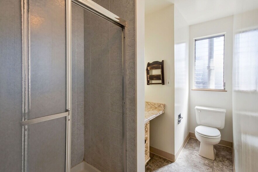 More Photos Of 1718 Alameda Ave, Alameda Multifamily For Sale